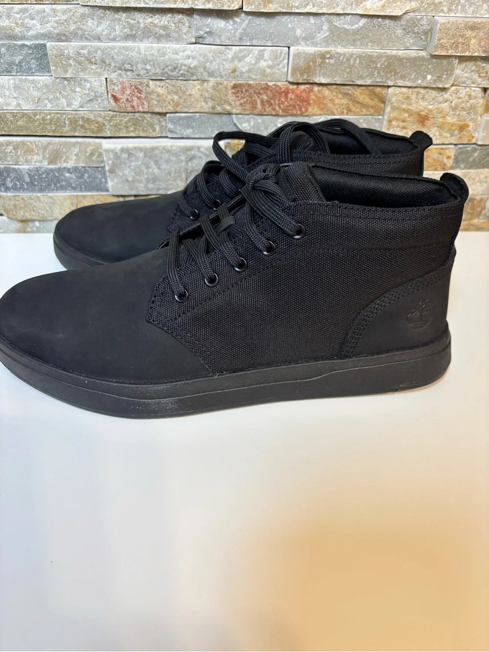 Timberland Davis Square Chukka Sneakers Men's 10 Blackout Nubuck NWT